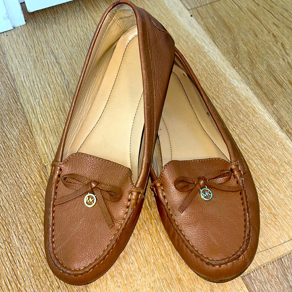 MICHAEL KORS Slides